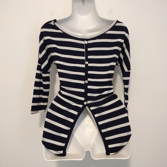 Charlotte Russe - Striped High Low Slit Shirt - Picture 6 of 11